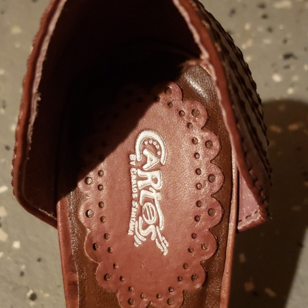 Shoes - Picture 4 of 5